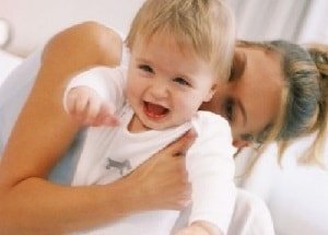 Запах ацетона у ребенка: причины и что делать родителям