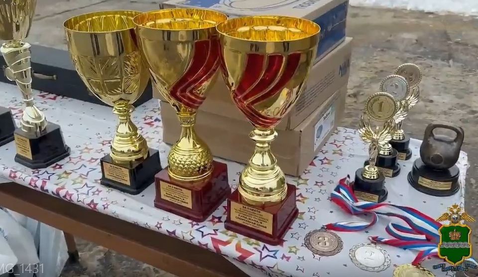 � ������ ������� ����� ���������� ����� � �������