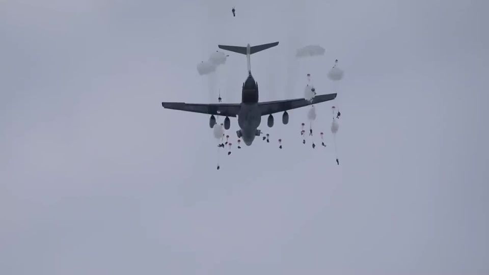 23 ������� - ���� ��������� ���������