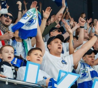 Калужские хоккеисты дважды обыграли соперников из Санкт-Петербурга на выезде