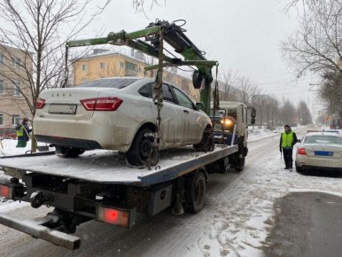 С улиц Калуги эвакуировали 54 автомобиля