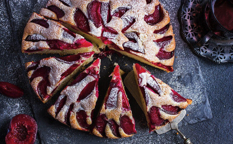 Баварский пирог со сливами: откройте для себя немецкий десерт, который покорит ваше сердце