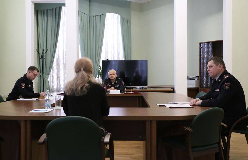 Начальник УМВД России по Калужской области генерал-майор полиции Сергей Никифоров провел личный прием граждан