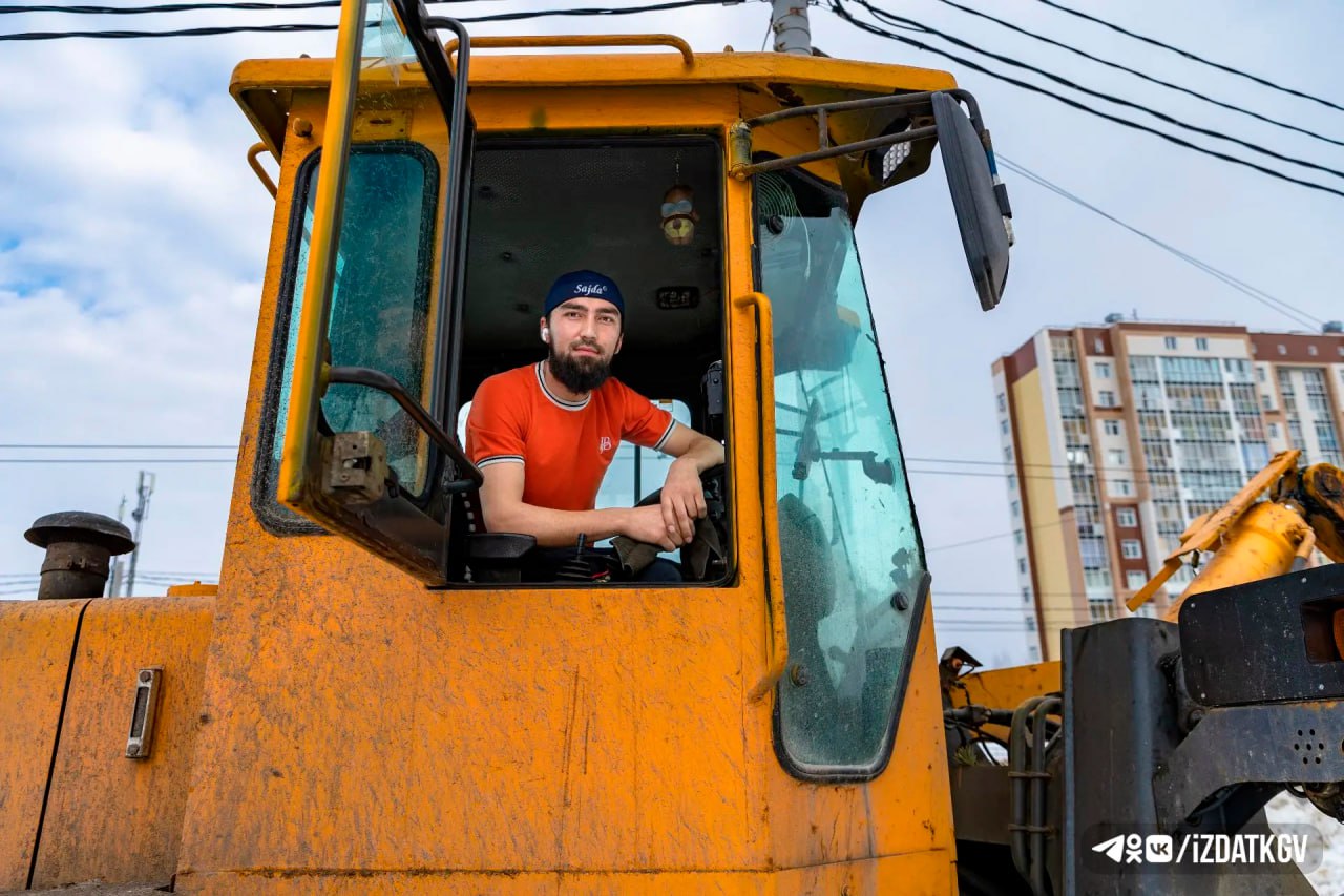 Новости дня:. Калужане жалуются на работу школьного автобуса Губернатор поручил оперативно реагировать на сообщения по поводу расчистки крыш от снега и наледи 100-летний температурный рекорд побит в Калужской области 5 новых...