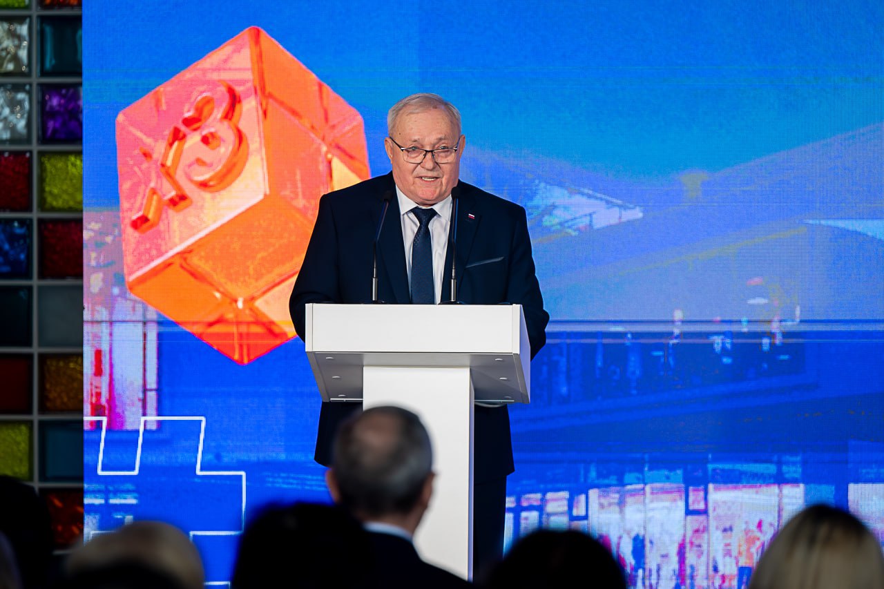 Калужская область заняла 1-е место в ЦФО по промпроизводству в 2025 году Калужская область заняла 1-е место в ЦФО по промпроизводству в 2025 году