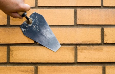 Как выбрать идеальную отделку фасада: кирпич, плитка или камень?