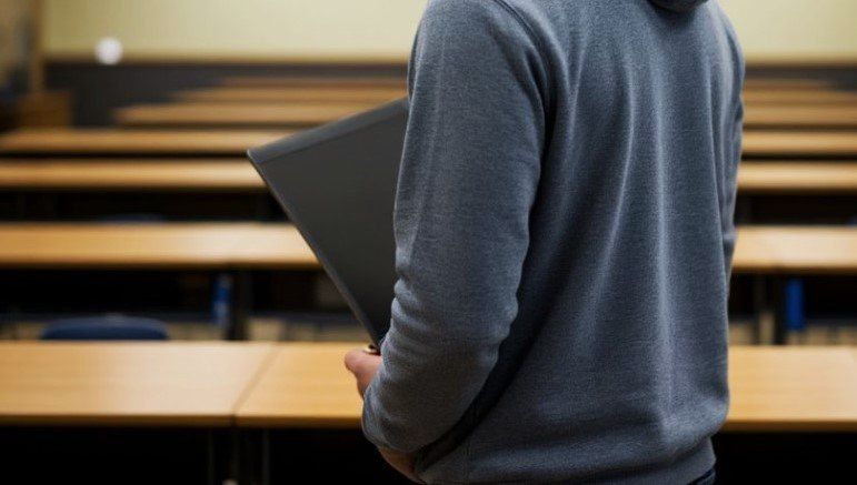 ��������� ����������� �������� ����� ������� �� ���� �� 600 ����� ������