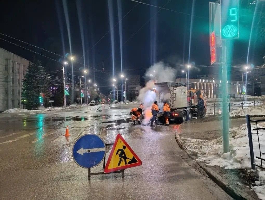 За неделю ямочный ремонт сделан на пяти улицах Калуги За неделю ямочный ремонт сделан на пяти улицах Калуги