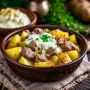 Как приготовить вкуснейшую картошку с мясом и сметаной