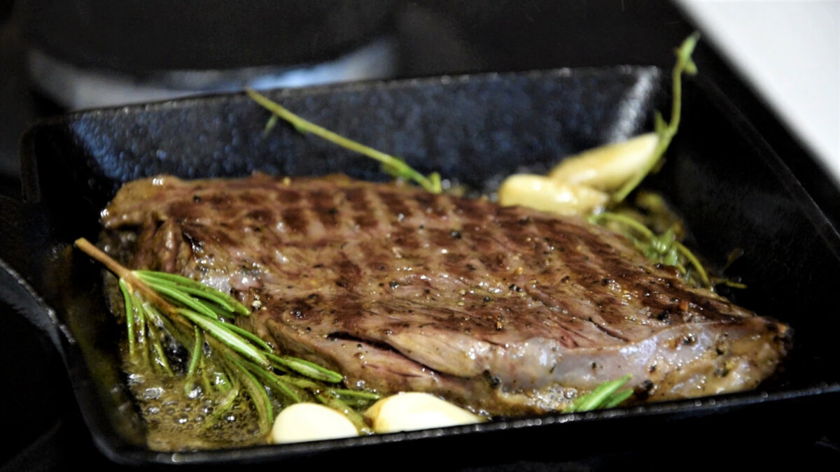 Секреты приготовления сочного мяса: три удачных рецепта