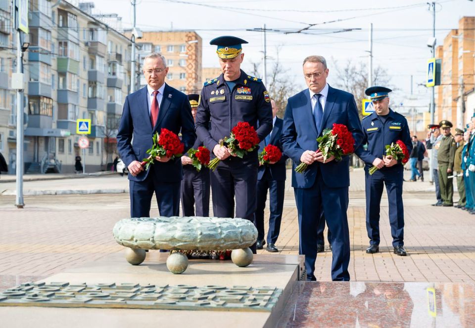 ������� ������� � ��������� ����� �������� ������ ����� ��������� �������