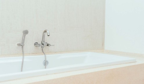 Эффективные и бюджетные способи возвращения белизны вашей ванны