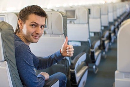 Скандал вокруг налога на выезд за границу: как депутаты запутали общественность