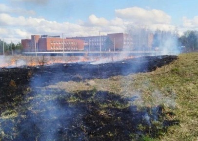 В Воротынске пожарные спасли школу от огня