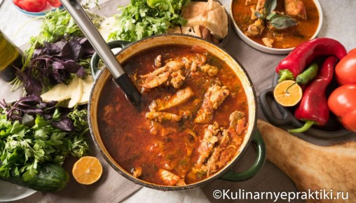 Чахохбили – летняя классика грузинской кухни
