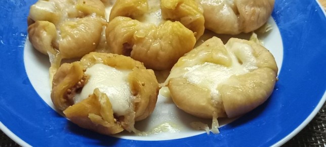 Непревзойденное сочетание: запеченный инжир с сыром в микроволновке