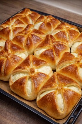 Как приготовить восхитительные пышные ватрушки с нежной начинкой