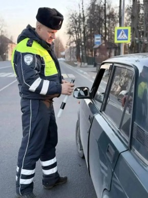 Сотрудниками ОеМВД России «Медынское» совместно с сотрудниками ОБ ДПС Госавтоинспекции УМВД России по Калужской области с целью соблюдения водителями транспортных средств правил дорожного движения проведено плановое...