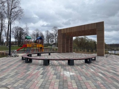 ����������� ��������������� ���������� � ������