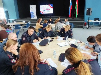 � ��������� ������� ����������� �������������� � ������������� ������������ ����� �������� �������