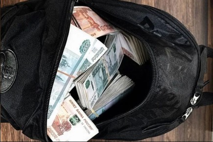 ��������� �������� ������ � 4 ���������� �� ����