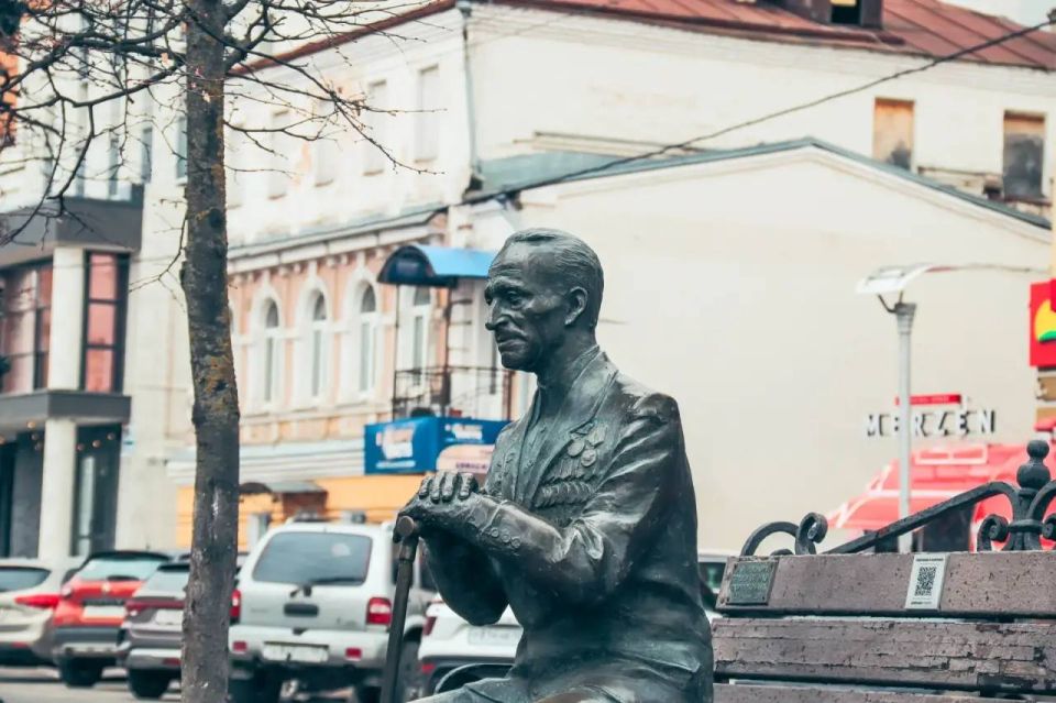 Дмитрий Денисов: Калуга нарядилась к празднованию Дня Победы! Дмитрий Денисов: Калуга нарядилась к празднованию Дня Победы!