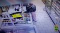 В Калуге местная жительница подозревается в хищении продуктов питания из сетевого магазина