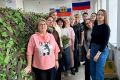 Жители Калужской области сплели маскировочные сети для военнослужащих в зоне СВО