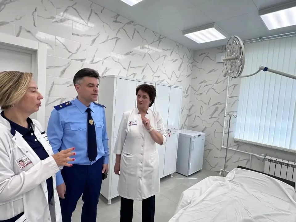Прокурор области Константин Жиляков встретился с участниками специальной военной операции, проходящими реабилитацию в Калужской областной клинической больнице