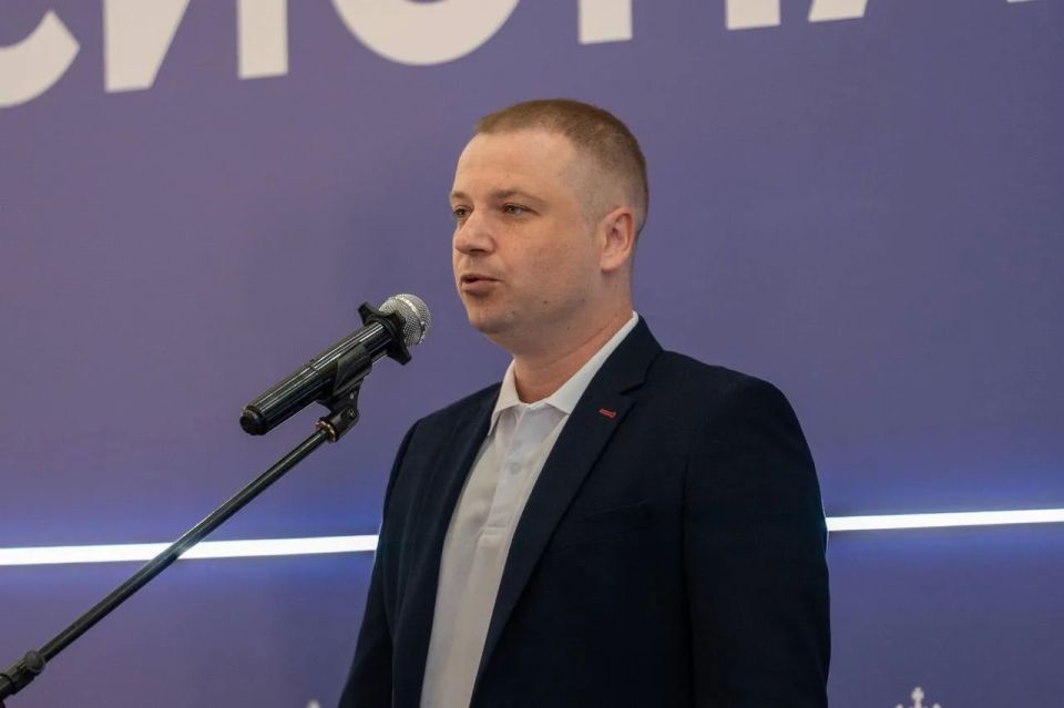 Старт VII Всероссийского форума «Профессионалы.РФ» Старт VII Всероссийского форума «Профессионалы.РФ»