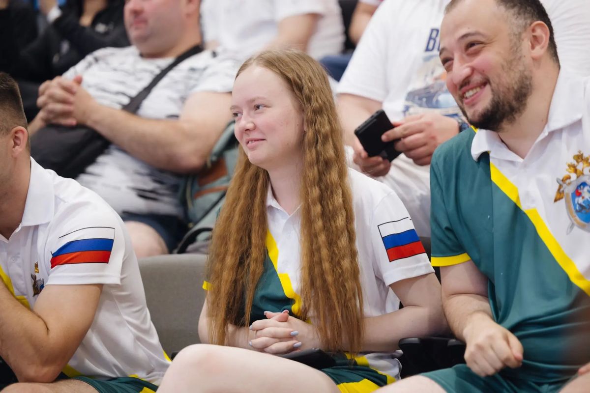 Фотографии с открытия в Калуге спартакиады Следственного комитета Российской Федерации среди команд Центрального федерального округа Фотографии с открытия в Калуге спартакиады Следственного комитета Российской Федерации среди команд Центрального федерального округа