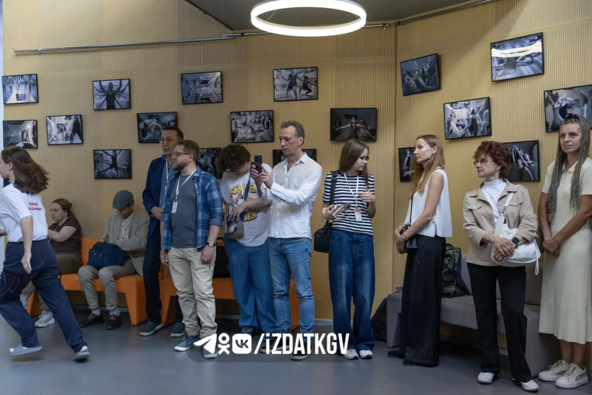 Фестиваль «Молодая фотография» открылся в Калуге Фестиваль «Молодая фотография» открылся в Калуге
