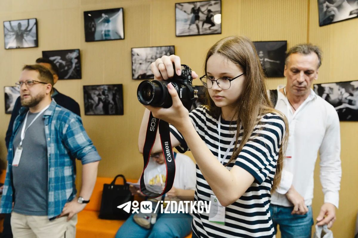 Фестиваль «Молодая фотография» открылся в Калуге Фестиваль «Молодая фотография» открылся в Калуге