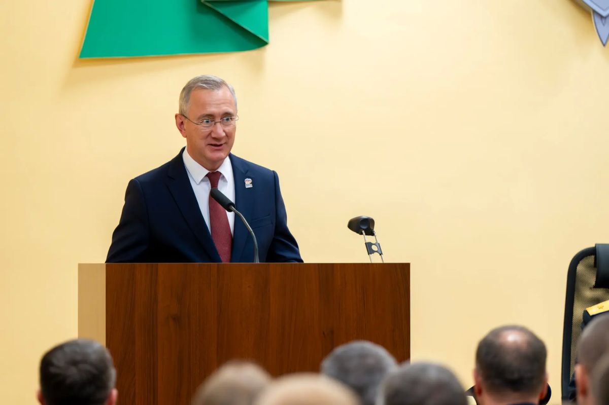 Владислав Шапша: Молодые сотрудники Федеральной службы безопасности приносят присягу Владислав Шапша: Молодые сотрудники Федеральной службы безопасности приносят присягу