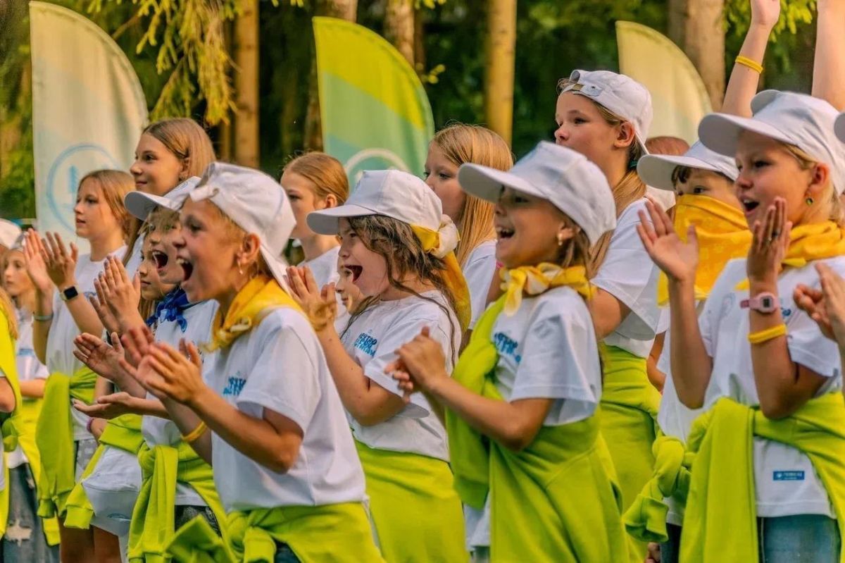 Второе лето подряд Калужская область становится местом отдыха детей лучших строителей России Второе лето подряд Калужская область становится местом отдыха детей лучших строителей России