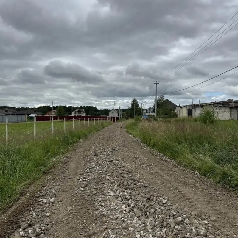 В пригороде Калуги провели ямочный ремонт В пригороде Калуги провели ямочный ремонт