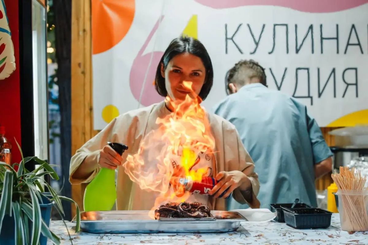 Дмитрий Денисов: Калуга. Улица. Еда. И снова – рекорды! Дмитрий Денисов: Калуга. Улица. Еда. И снова – рекорды!