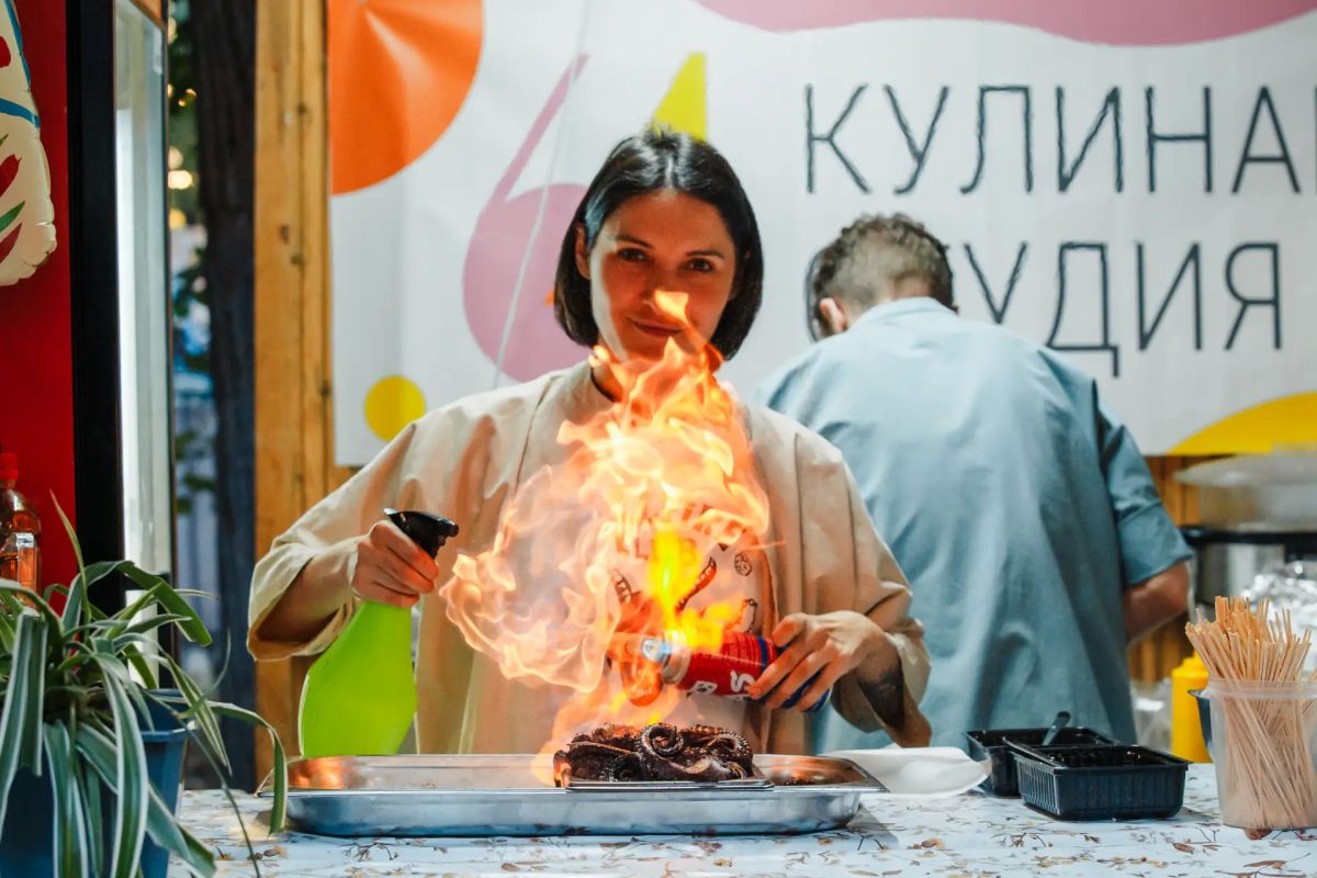 Дмитрий Денисов: Калуга. Улица. Еда. И снова – рекорды! Дмитрий Денисов: Калуга. Улица. Еда. И снова – рекорды!