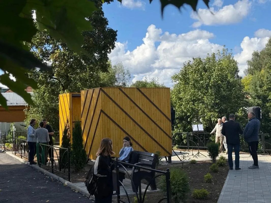 Сквер с видом через реку открыли в Боровске Сквер с видом через реку открыли в Боровске