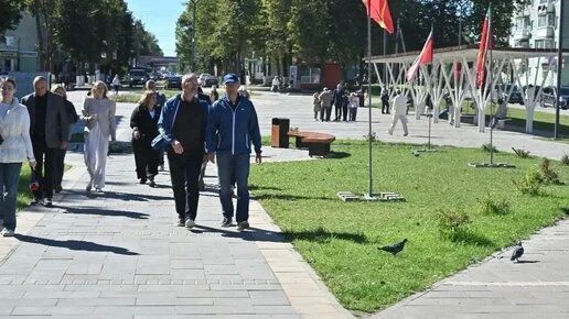 Владислав Шапша оценил благоустройство скверов в Людиново