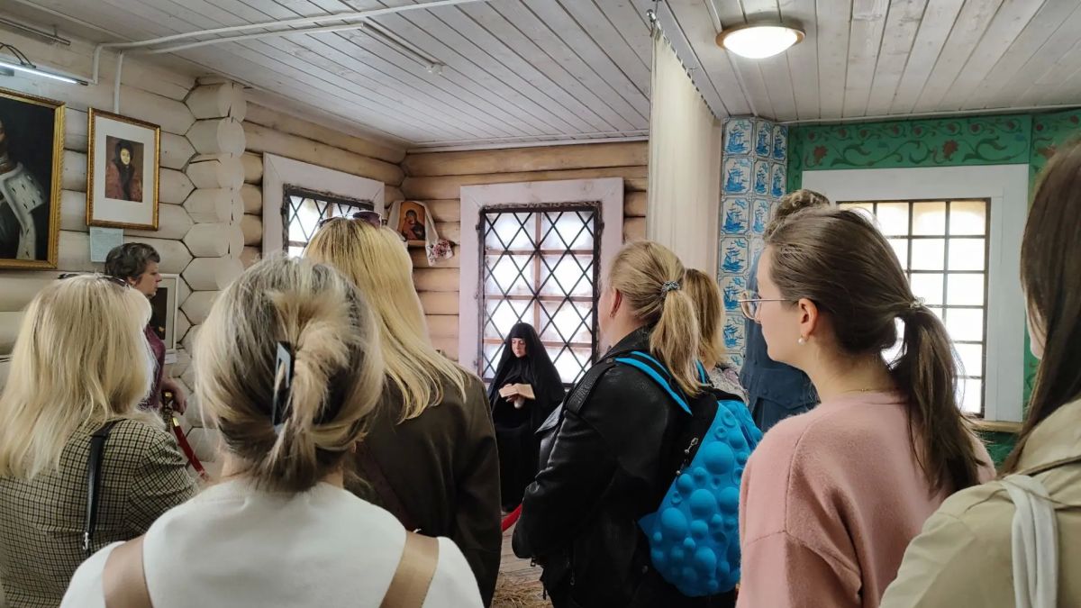Сегодня сотрудники министерства финансов Калужской области побывали в Мещовске — Сегодня сотрудники министерства финансов Калужской области побывали в Мещовске —