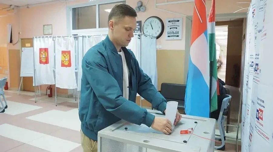 Участники и ветераны СВО голосуют на выборах депутатов Госдумы Участники и ветераны СВО голосуют на выборах депутатов Госдумы
