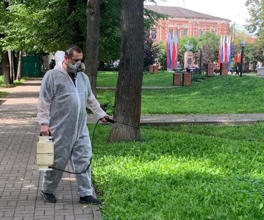Аппетит клещей растет. По данным Роспотребнадзора, на прошлой неделе за медицинской помощью обратились 153 калужанина, пострадавших от укусов клещей, среди них 14 детей