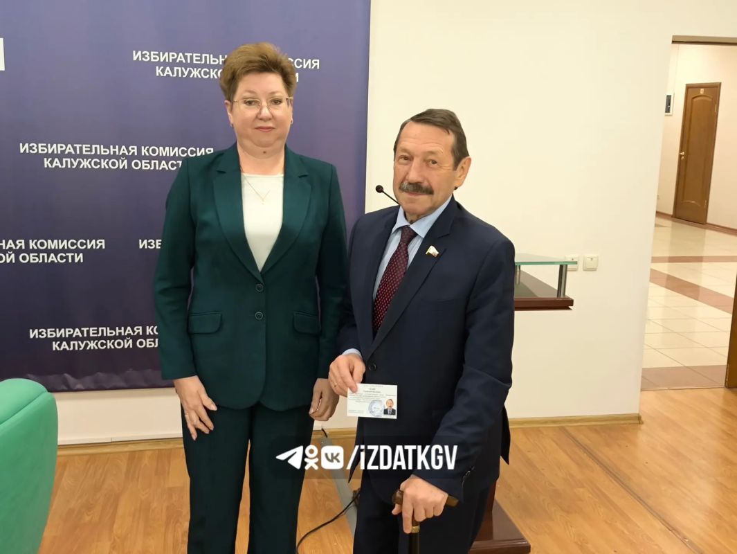 Геннадий Скляр получил удостоверение об избрании депутатом Госдумы Геннадий Скляр получил удостоверение об избрании депутатом Госдумы