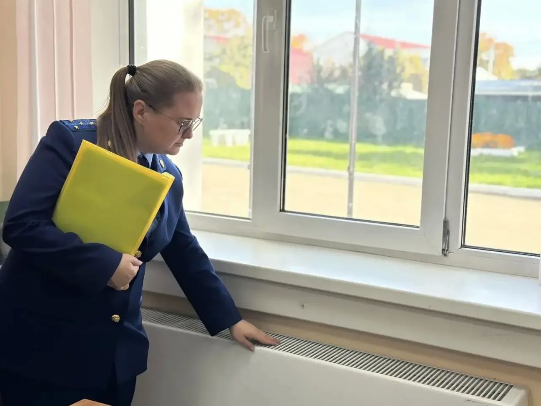 Прокуратурой проведены проверки исполнения законодательства в части обеспечения своевременной подачи тепла в детские и образовательные учреждения Прокуратурой проведены проверки исполнения законодательства в части обеспечения своевременной подачи тепла в детские и образовательные учреждения
