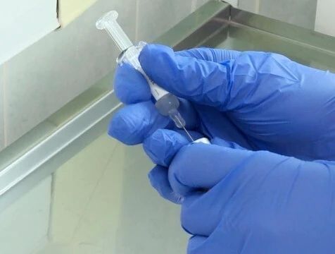 Бесплатную вакцинацию девочек от ВПЧ могут запустить в России в 2027 году