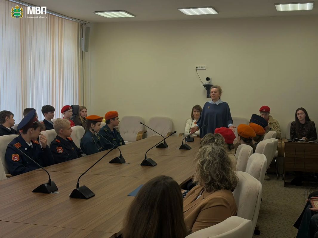 Ровно 13 лет назад Правительство Калужской области постановило создать министерство внутренней политики Ровно 13 лет назад Правительство Калужской области постановило создать министерство внутренней политики