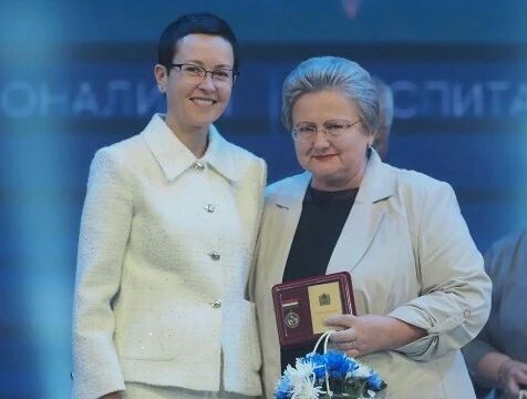 В Калуге наградили лучших педагогов региона
