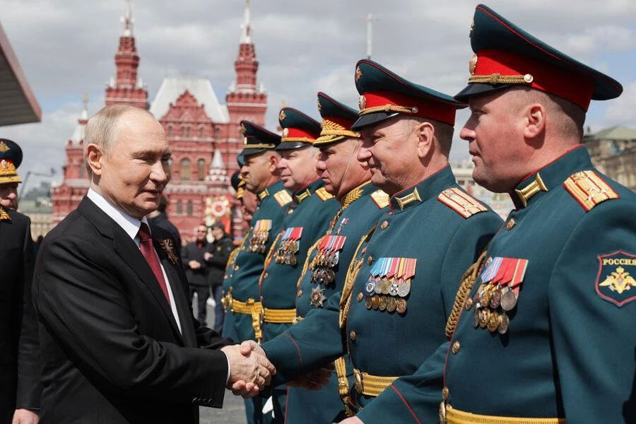 Владислав Шапша поздравил Владимира Путина с днем рождения Владислав Шапша поздравил Владимира Путина с днем рождения