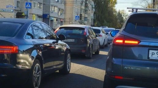 В Калуге временно не работают светофоры на оживлённом перекрёстке